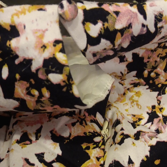 Liz Claiborne Floral Print Fit And Flare Cottagecore Dress - Pink and Black NWOT - Picture 13 of 14